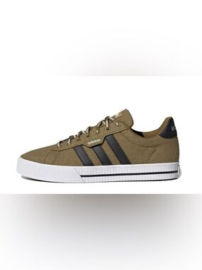 Adidas Daily 3.0 Shoes GreenMEN'S size 8 1/2